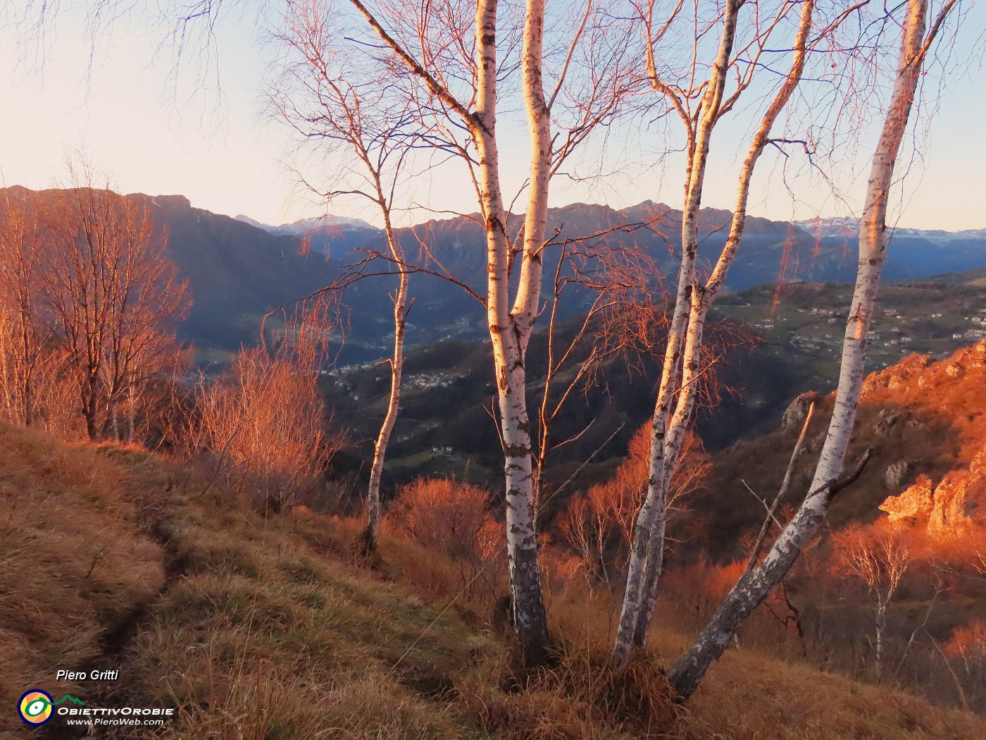 58...nella luce e nei colori del tramonto.JPG